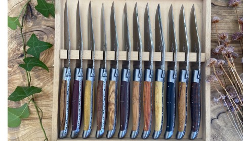 Coffret 12 couteaux de Laguiole - Bois du monde
