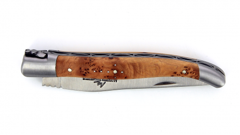 Couteau Laguiole pliant 12 cm manche en Genévrier, mitres inox brossées.