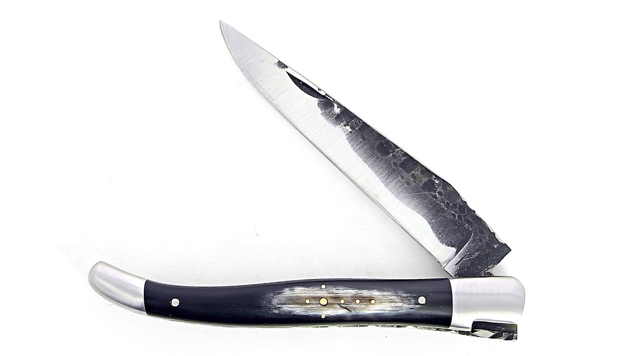 Laguiole 12 cm Lame Brut de Forge - Corne vache Aubrac
