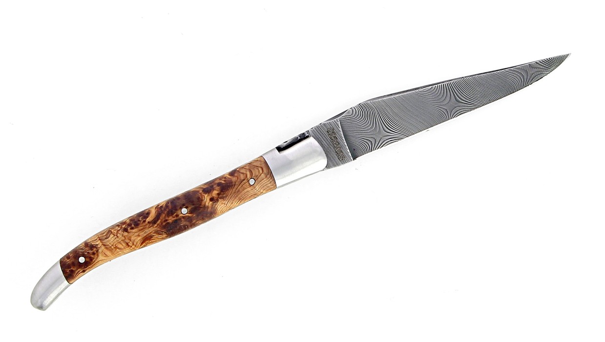Couteau Laguiole 12 cm avec manche en genévrier et lame damas carbone